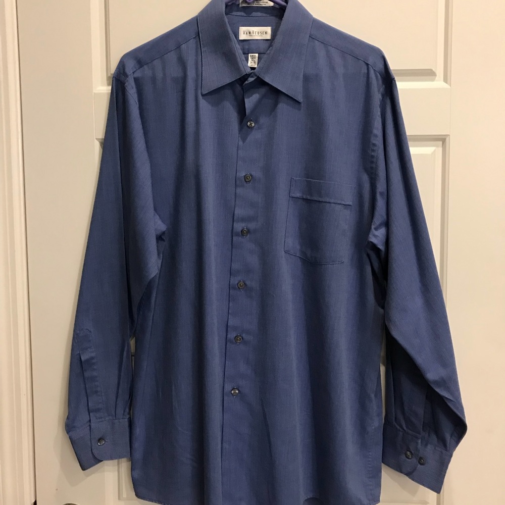 SOLD - HP Van Heusen Easy-Care Classic Long Sleeve